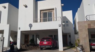 Residencia Rinconadas Del Valle